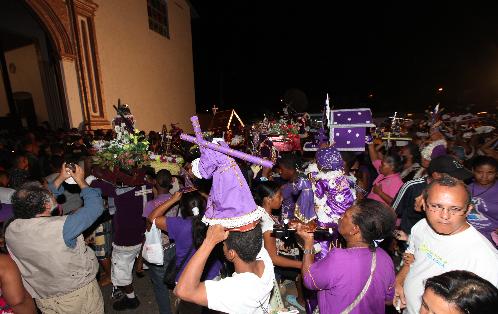 La Procesión del Cristo Negro de Portobelo Día a Día