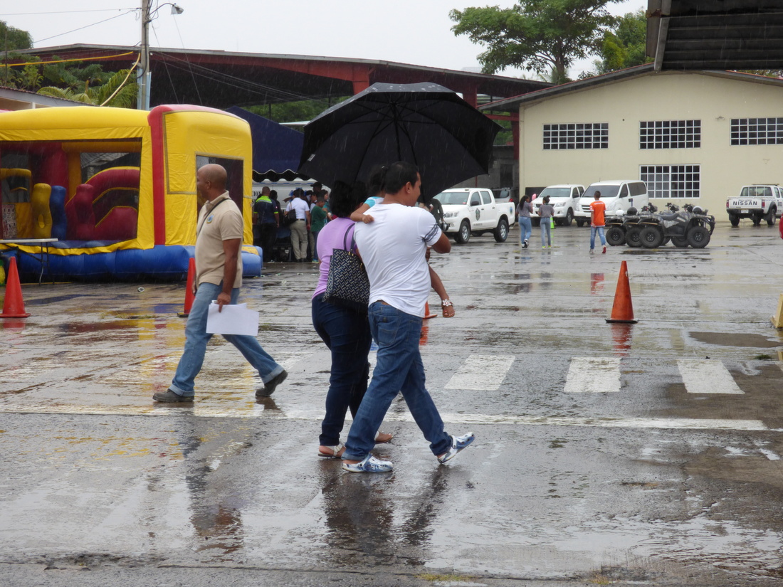 Lluvia En Medio Del Verano | Día A Día