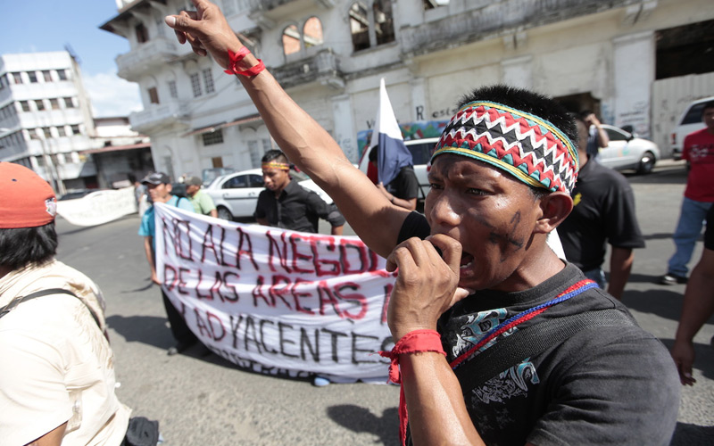 Indígenas La Lucha Continúa Día A Día 