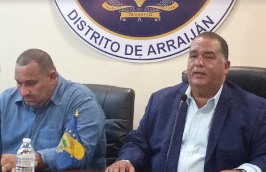 Alcalde Rollyns Rodríguez alerta de estafa en Arraiján Día a Día