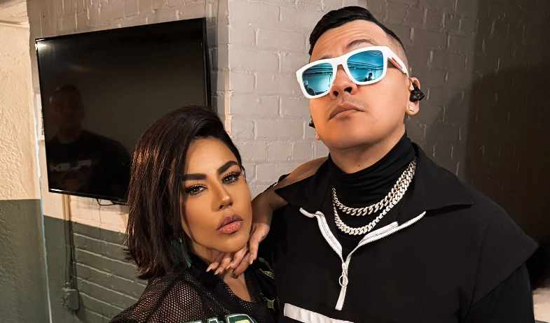 Demphra y Flex desatan la locura con su 'Memories Romantic Style Tour' en México 