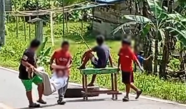 Policía Nacional rescata a turista retenida durante manifestaciones en alto del guabo, bocas del toro  