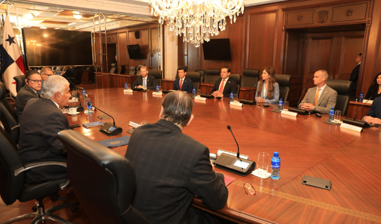 Panamá y Estados Unidos expresan interés en aumentar la cooperación en seguridad 