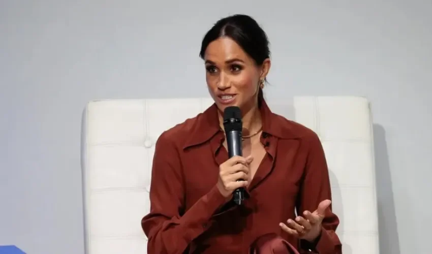 Fotografía de archivo de la duquesa de Sussex, Meghan Markle durante un foro en Bogotá (Colombia). EFE/ Carlos Ortega