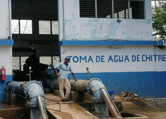  Crisis hídrica en Azuero no mejora, población exige respuestas 