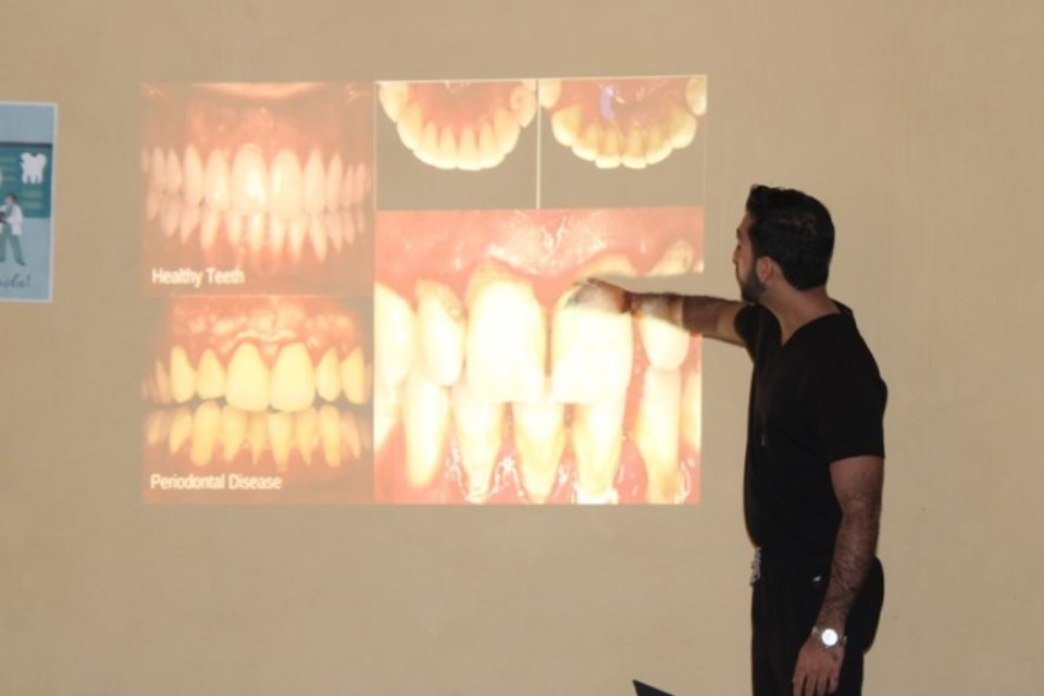 Buscan prevenir enfermedades odontológicas en estudiantes de Colón 