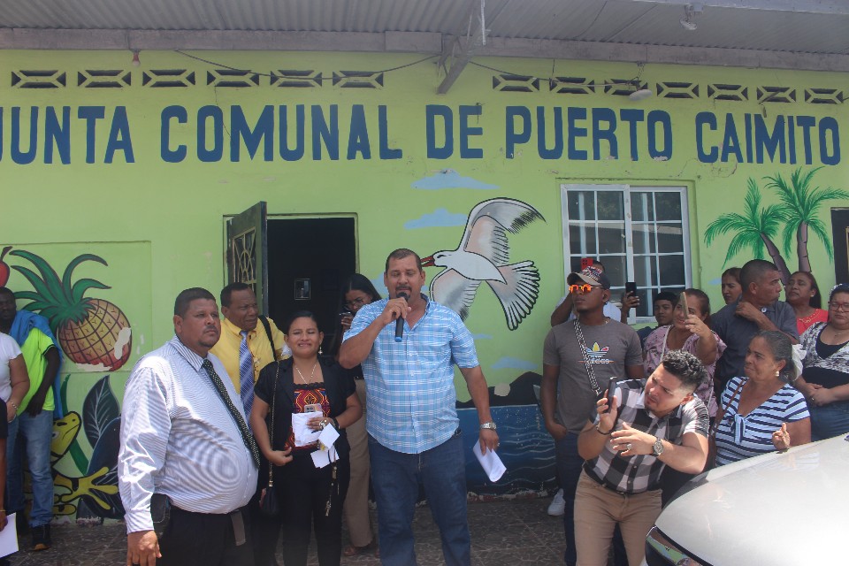 Salen a relucir deudas en Junta Comunal de Puerto Caimito 