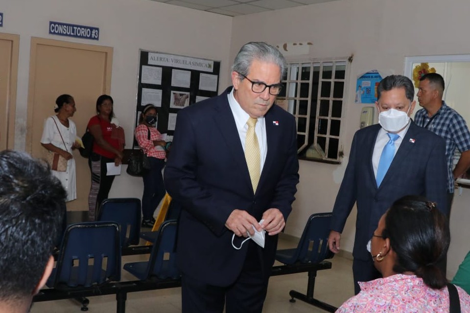 Autoridades prometen un mejor servicio de salud a la población de Panamá Oeste 