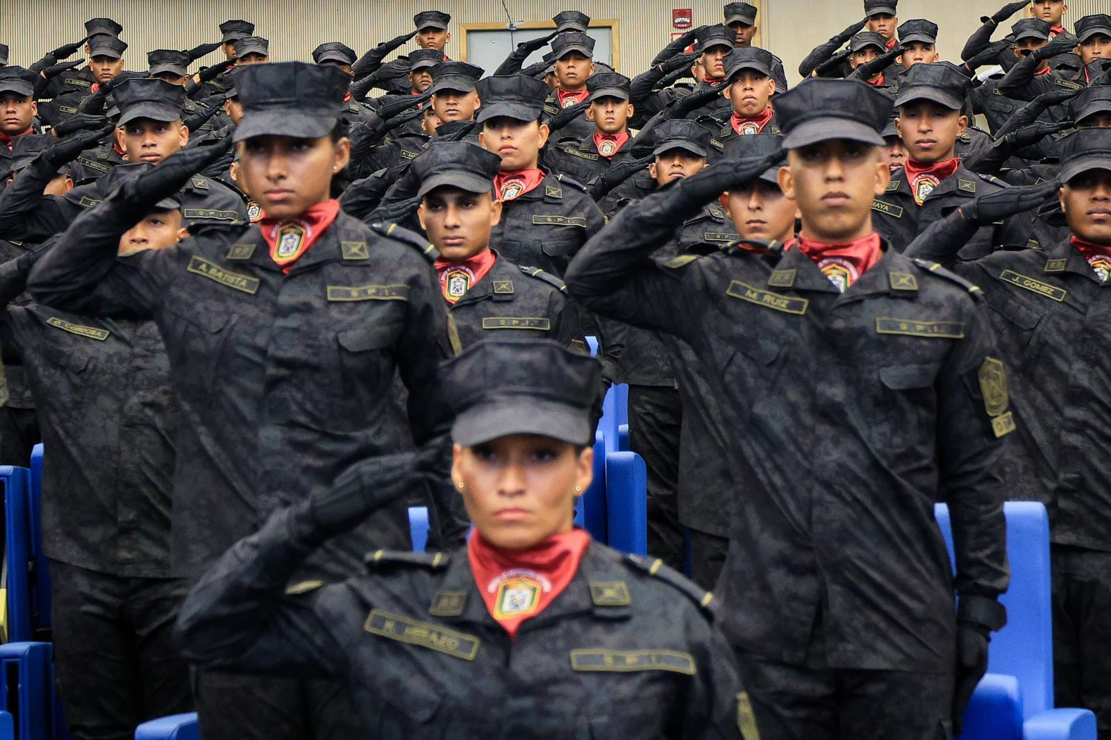 ¡Compromiso con la patria! Juramentan a 74 nuevos miembros de la guardia presidencial 