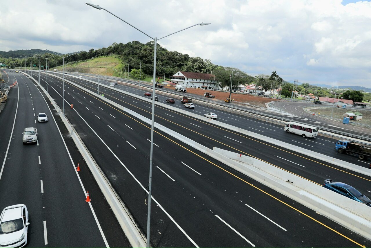 Mulino exige que se solucionen los inconvenientes en la vía de los ocho carriles en Arraiján 