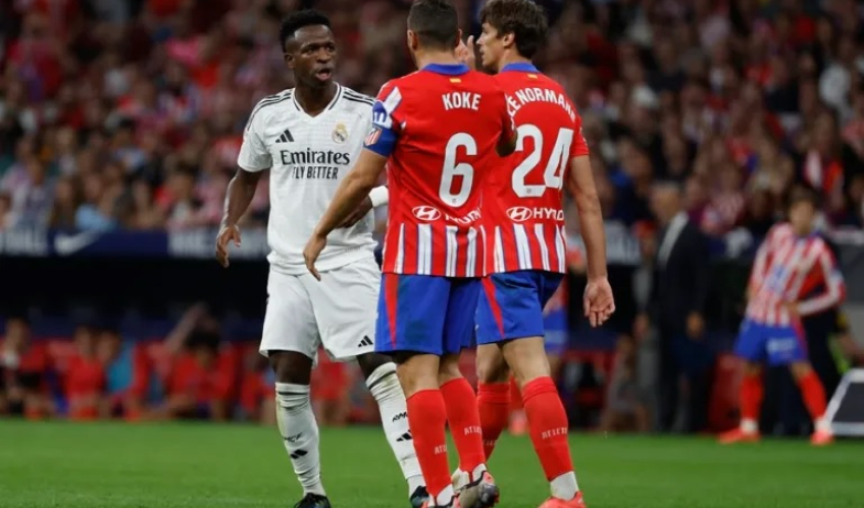 Detienen a cuatro personas por lanzar campaña racista contra Vinicius en el Atlético-Real Madrid 