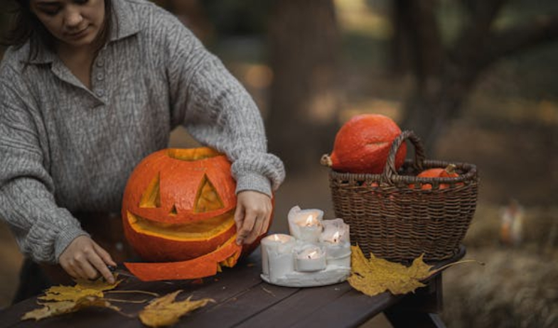 Shanghái ‘prohíbe’ Halloween para impedir que los disfraces sean expresión de protesta 