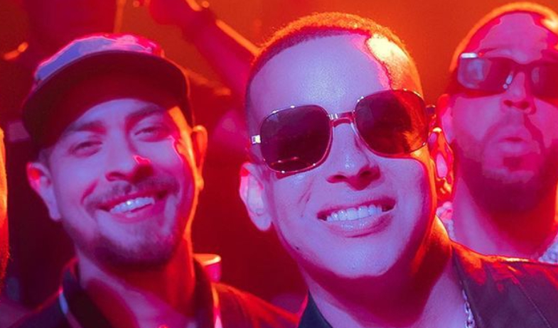 ¡Con fe y colaboración panameña! Daddy Yankee celebra Latin Grammy por mejor canción urbana 