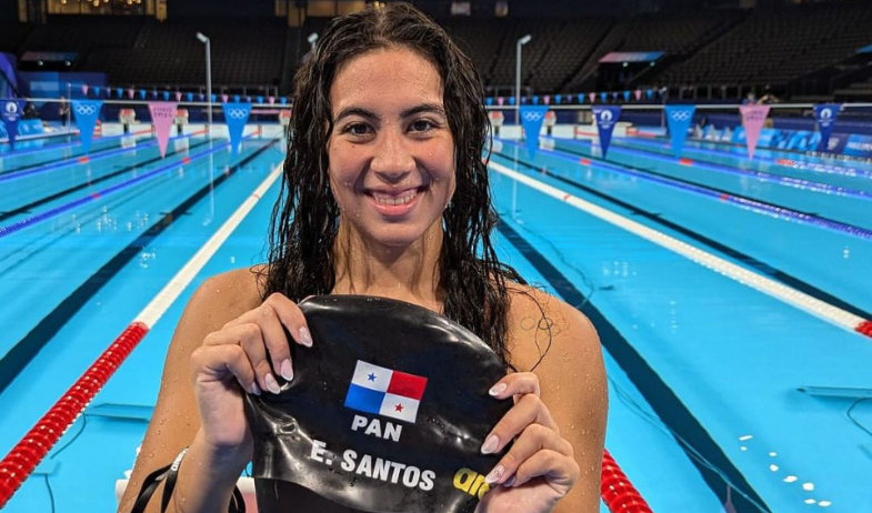 Emily Santos hace historia: nuevo récord nacional en 100m pecho en piscina corta 