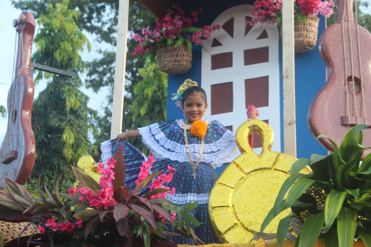 Cabuyanos celebraron 169 años de fundación  