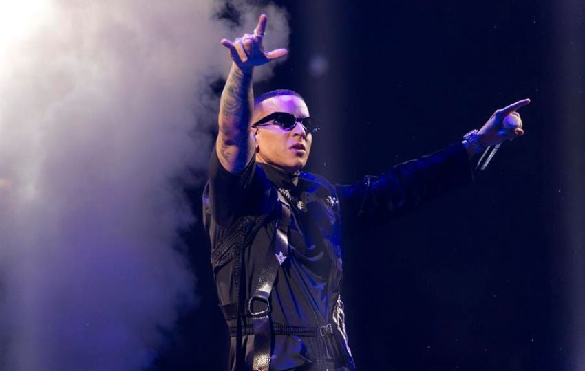 Daddy Yankee retoma el control de sus empresas tras un acuerdo mutuo con su esposa 