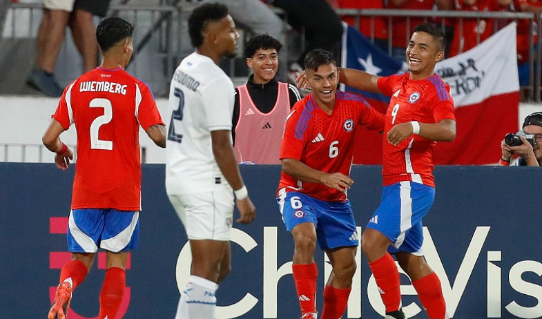 Chile vence a Panamá en amistoso previo a las eliminatorias 