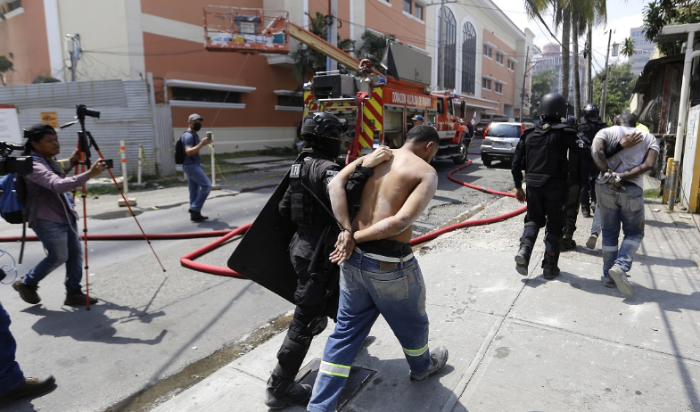 Legalizan aprehensión de 83 personas tras disturbios en construcción de la Avenida Balboa 