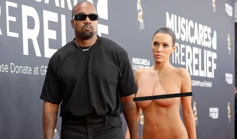 Bianca Censori impacta en los Grammy con un outfit casi inexistente junto a Kanye West 