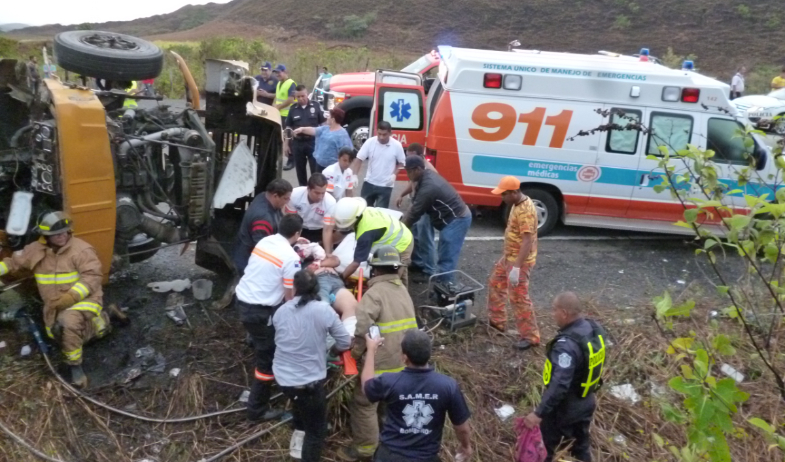 ¡Tragedia en la Interamericana! Muere calcinado un conductor en accidente vial cerca de Cañazas 