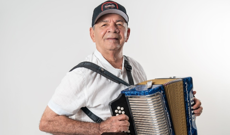Minguito Sáez: 54 años de música, tradición y vigencia en los escenarios 