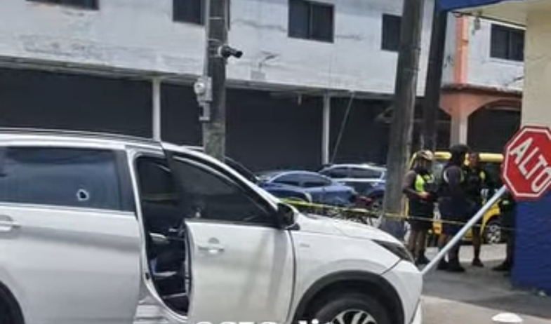 ¡Sigue la violencia! Balacera a plena luz de día en Colón  