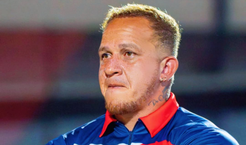 Raúl Loo comparte su descontento tras el partido Panamá vs. Nicaragua en el estadio Rommel Fernández 