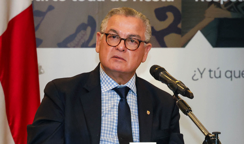 Contraloría anuncia suspensión de salarios a más de 15 mil docentes en paro  