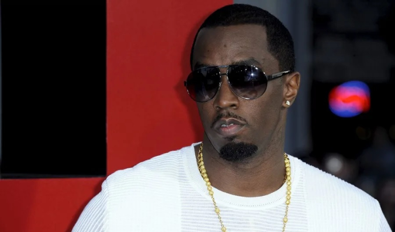 El jurado en el juicio contra ‘Diddy’ Combs observa varios videos sexualmente explícitos 