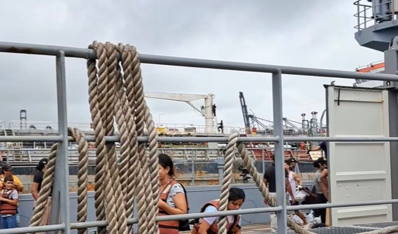 Traslado humanitario de migrantes vía acuática desde Colón hasta la frontera con Colombia 