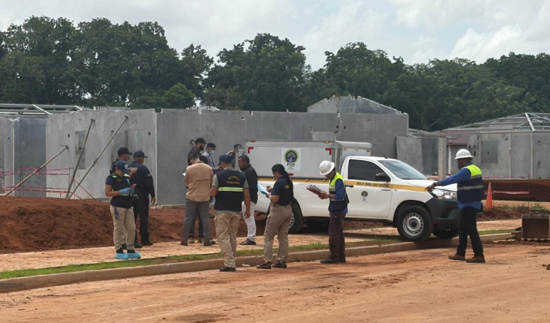 Muere obrero aplastado por pared de concreto 