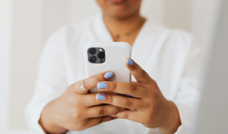 Creador de Twitter lanza una ‘app’ de mensajería encriptada que funciona sin internet 