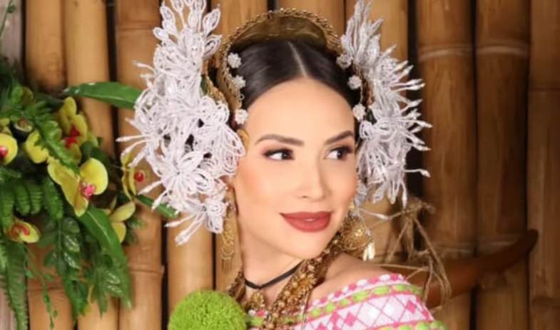 Sheldry Sáez se emociona al saber que hay una imagen de ella empollerada en la Muralla China 