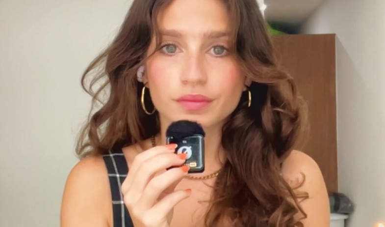  Camila Aybar se pronuncia tras la viralización de su entrevista en la pasada marcha del orgullo 