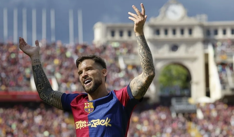 El Barcelona anuncia oficialmente la marcha de Íñigo Martínez 