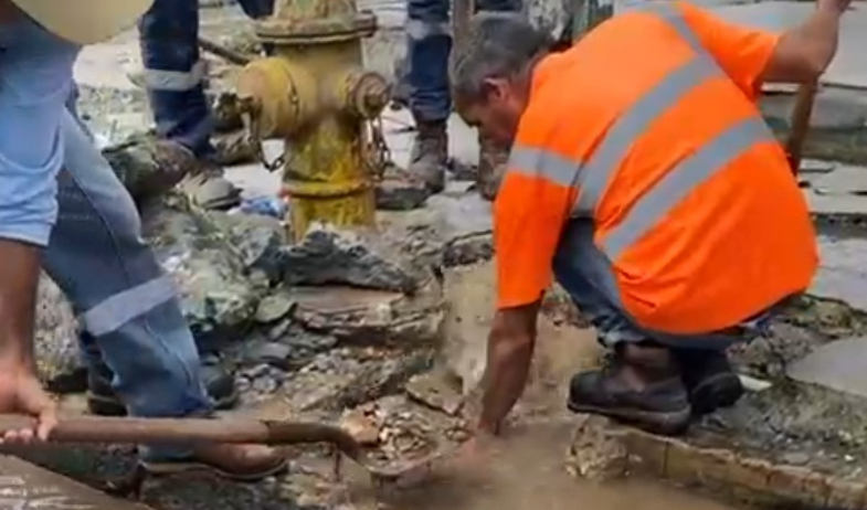 Operativo en la Terminal de Buses de Colón para regular uso del agua 