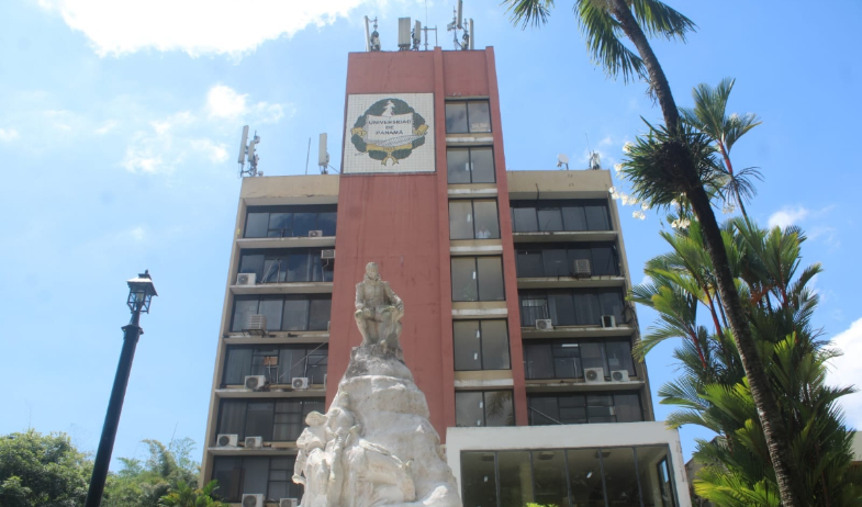 Universidad de Panamá entre las ocho mejores centros de educación superior de Centroamérica 