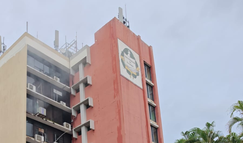 Se registra conato de incendio en edificio administrativo de la Universidad de Panamá 
