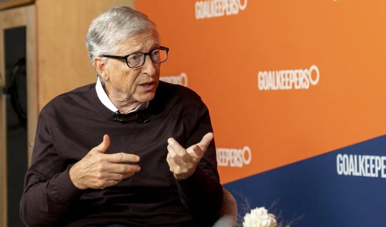 Bill Gates apuesta por la inteligencia artificial para salvar millones de vidas en países pobres 
