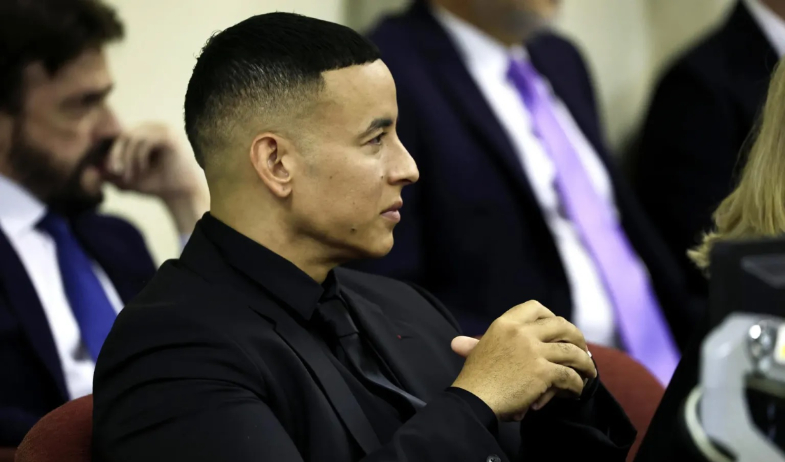 Daddy Yankee se une a un acuerdo empresarial para el desarrollo del fútbol en Puerto Rico 