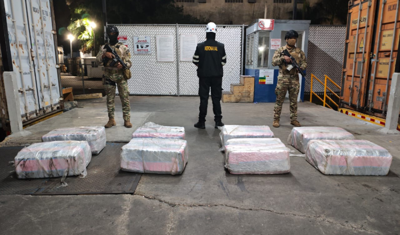 Incautan 553 paquetes de cocaína en puerto de Colón con destino a España 