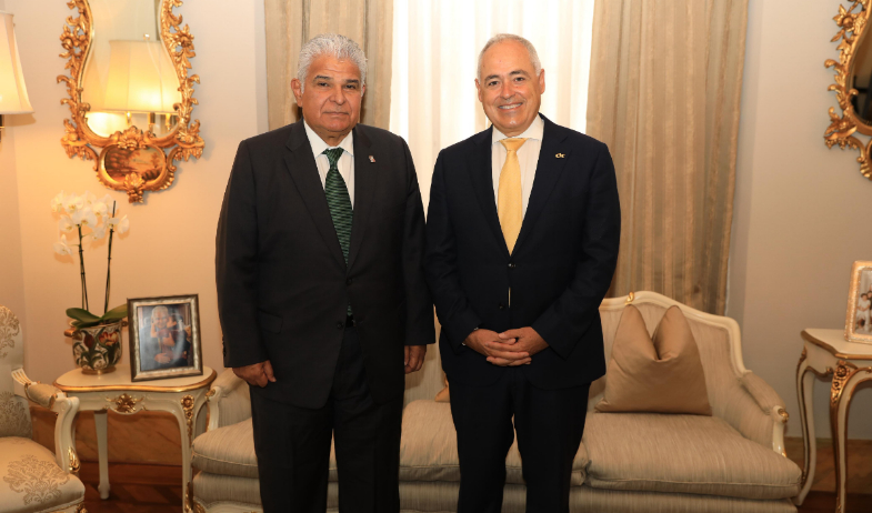 Mulino se reúne con el presidente de una universidad de EE.UU. para impulsar IA en Panamá 