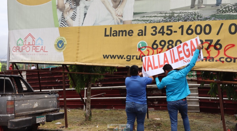 Detectan 500 vallas publicitarias ilegales en La Chorrera 