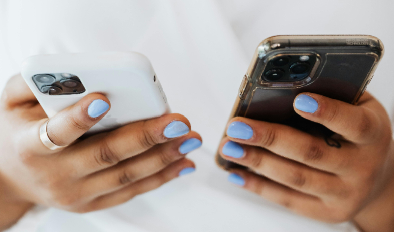 ¿Por qué se desploman las ventas de celulares en Rusia? 