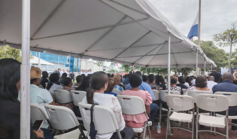 Colón se prepara para las fiestas patrias con decreto de restricción por el Día de los Difuntos 