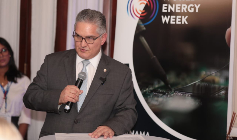 Panamá es confiable y abierto a la cooperación internacional en materia energética 