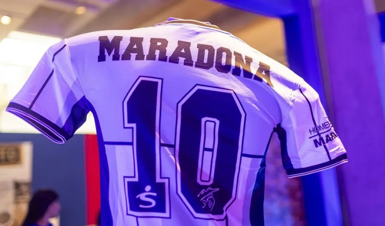 El nuevo juicio oral por la muerte de Diego Armando Maradona comenzará en marzo de 2026 