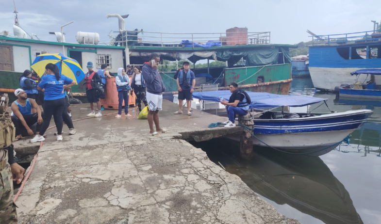 Lancha con 18 pasajeros es retenida en Colón por incumplir normas de seguridad 