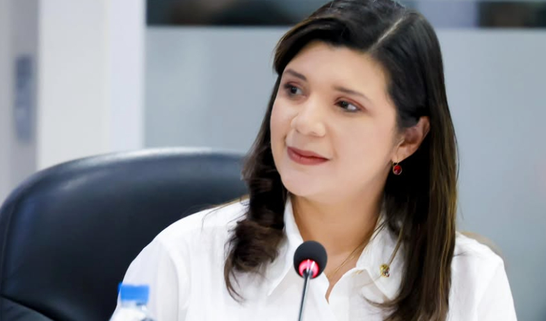 El Gobierno pide prudencia a los negociadores del ajuste del salario mínimo 