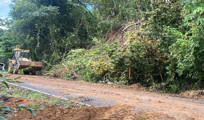 Fuertes lluvias provocan deslizamientos, vías afectadas y viviendas inundadas en Herrera y Los Santos 